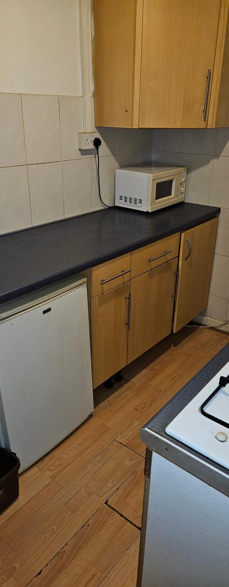 No Frills & Nothing Fancy 1 Bed Studio City Centre 카디프 외부 사진
